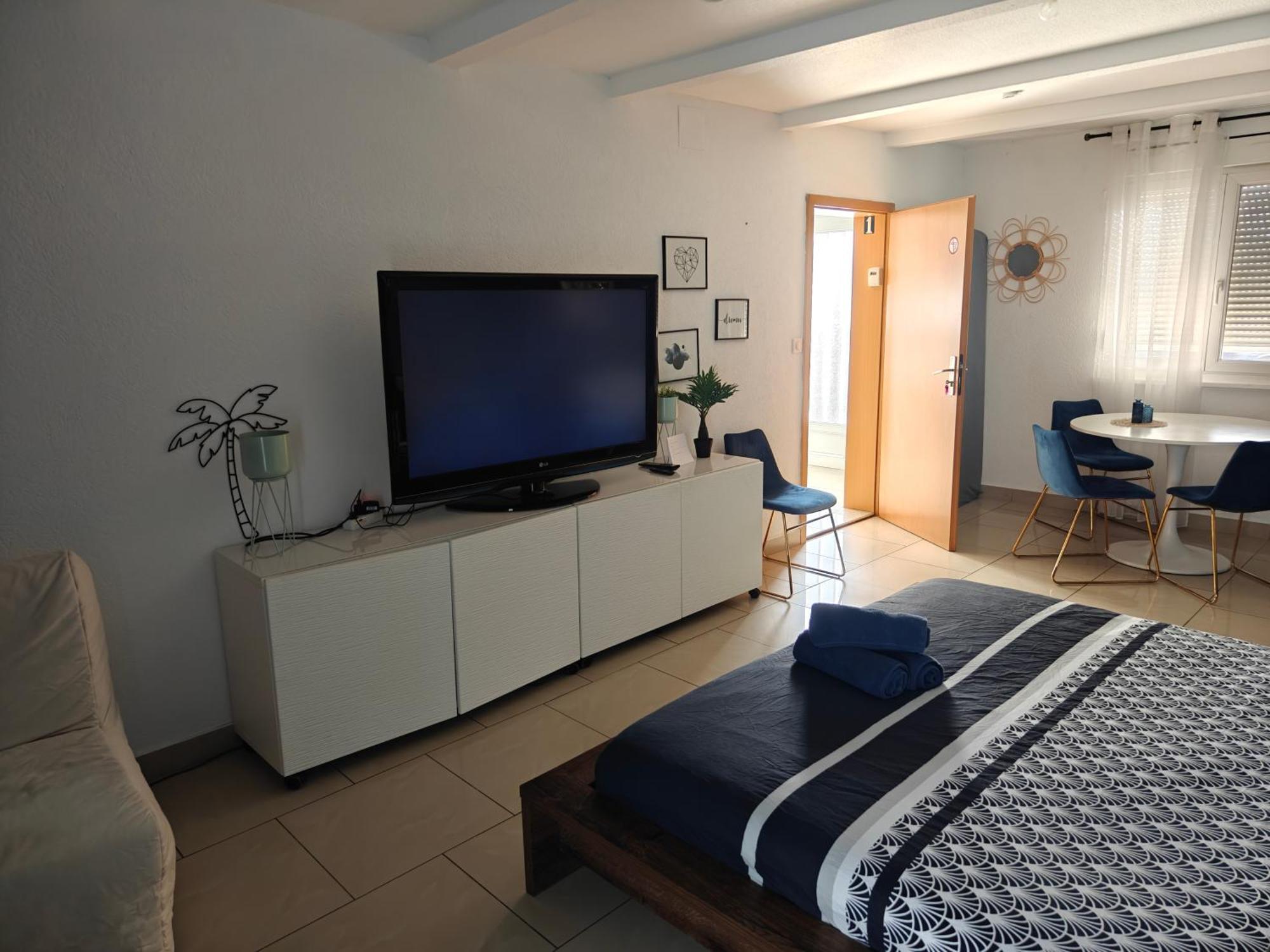 Suite 2 Lits Auberge Du Manala Hotel 24 24 Proche Basel Saint-Louis  Eksteriør bilde