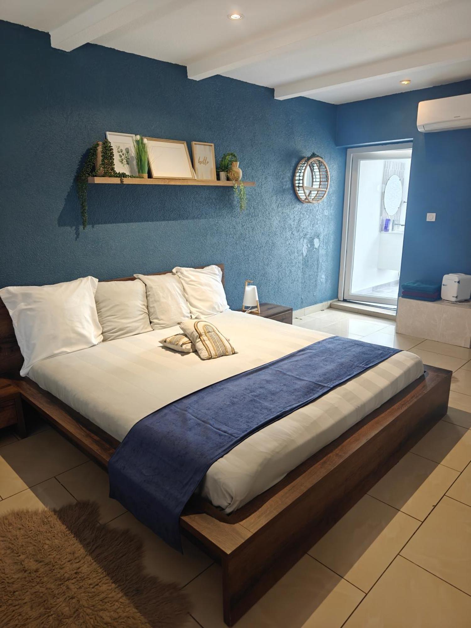 Suite 2 Lits Auberge Du Manala Hotel 24 24 Proche Basel Saint-Louis  Eksteriør bilde